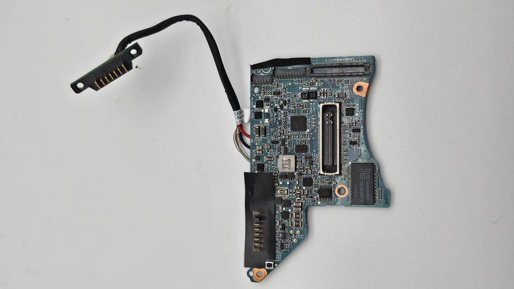 Sony PCG-41213M Carte module connecteur batterie réf : 1P-10CJ00-6C11