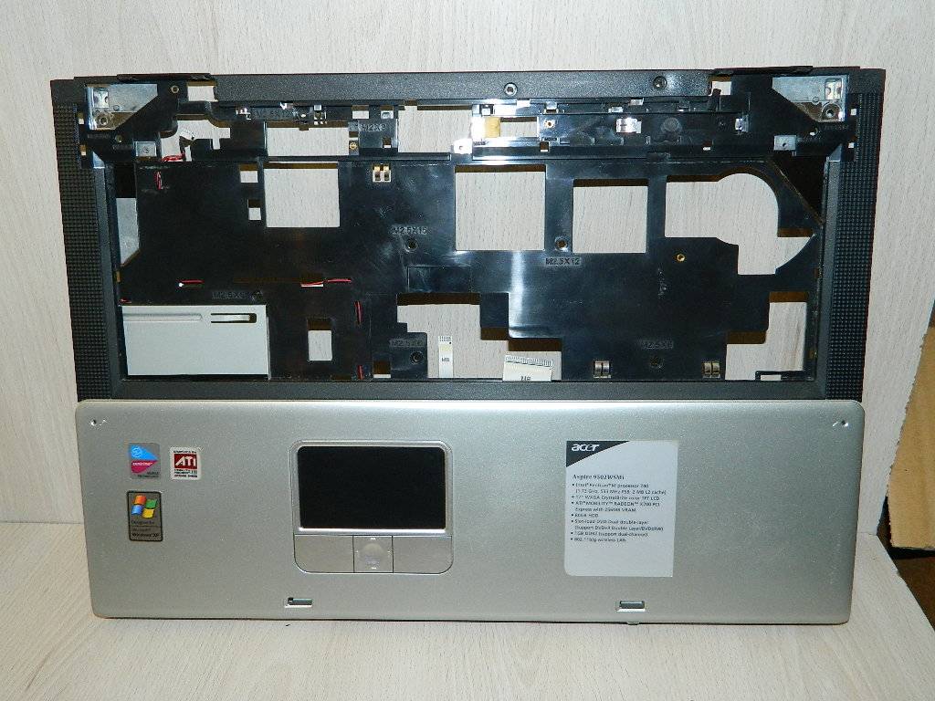 Acer Aspire 9500 DQ70 Plasturgie coque intérieure touchpad 511384BO011 / APZJY000100