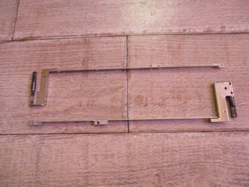 Acer Aspire 1681WLMI ZL1 Kit Charnières 930720-930719